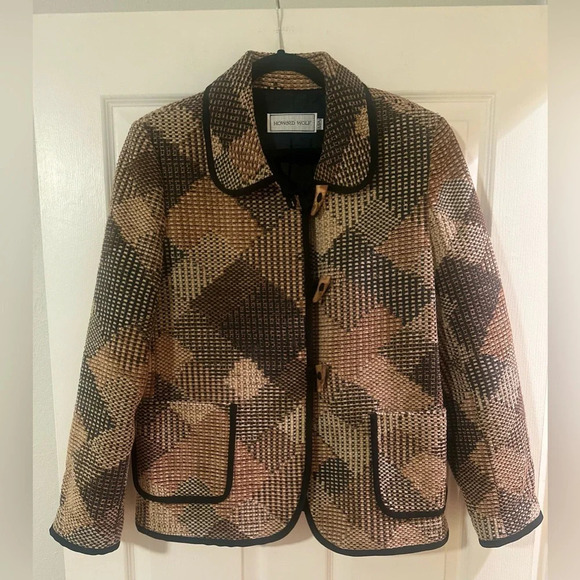 Vintage HOWARD WOLF Woven Tapestry Jacket Tan Brown
Horn Buttons NWOT. Size 12.‎ - Picture 8 of 11
